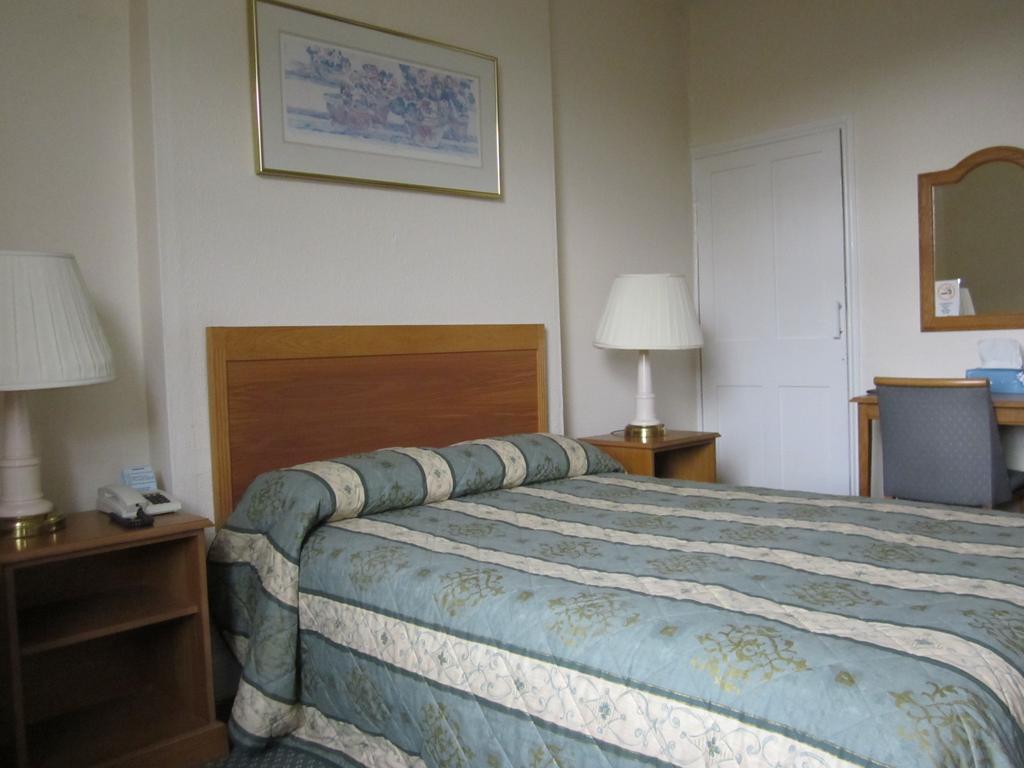 The Highcliffe Hotel Clevedon Habitación foto